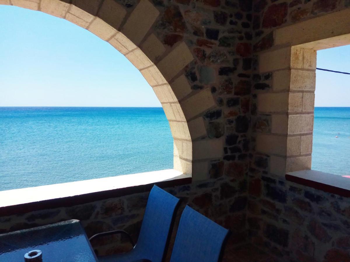 Zea Waves Apartments Kastri  Exteriér fotografie
